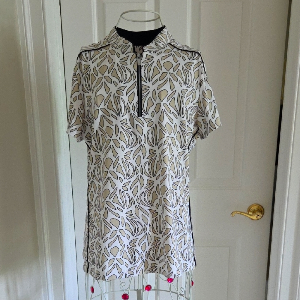 Pattern Zip-Up Golf Shirt